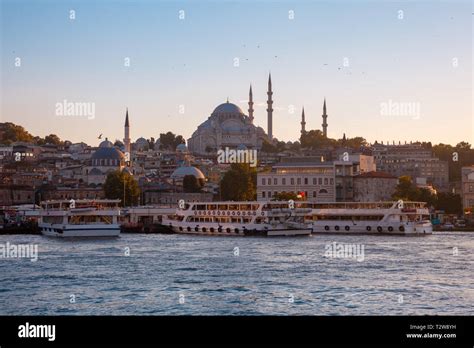 Tour Of The Golden Horn Hi Res Stock Photography And Images Alamy