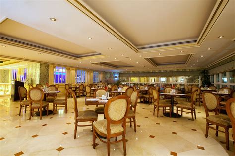 Room, Facilities, Restaurants Photos Gallery • Moscow Hotel Dubai