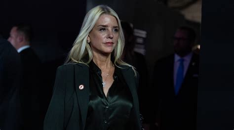 Pam Bondi Trump S Attorney General Pick Wants FBI To Question Pro