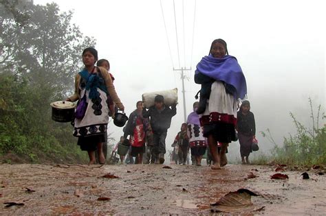 Llama Cndh A Atender A Indígenas Desplazados En Chiapas