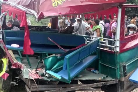 Odong Odong Vs Kereta Di Serang Tewaskan Penumpang Saksi Ada Ibu