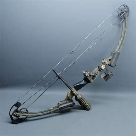 Bows Original Cobra Compound Bow Was Sold For R535 00 On 26 Feb At 22 01 By Noble Antiques