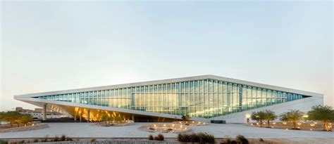 An Lisis De La Biblioteca Nacional De Qatar