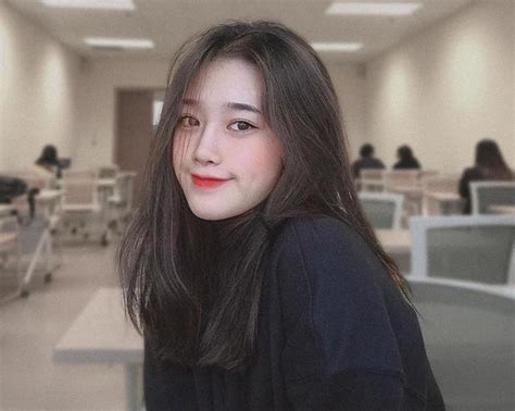 Điểm qua những hoa khôi hot boy hot girl của ĐH Kinh tế quốc dân