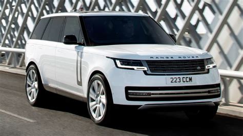 Road Test Review: Land Rover Range Rover SE Plug-In Hybrid