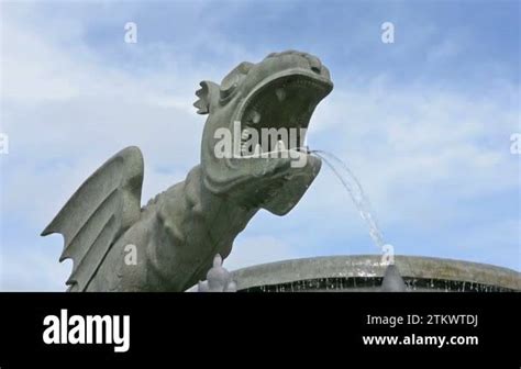 Lindwurm Stock Videos And Footage Hd And 4k Video Clips Alamy