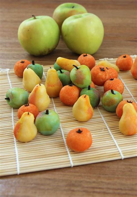 How to Make Marzipan Fruits - Hilah Cooking