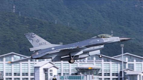 F 16失聯逾72小時 國搜中心停止協搜｜東森新聞：新聞在哪 東森就在哪裡