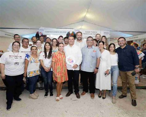 El Ayuntamiento de Mérida celebra los 22 años de la Feria Artesanal