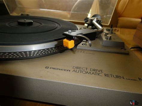 Pioneer Pl Direct Drive Turntable W Cartridge Dustcover Photo