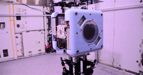 NASA's "Astrobee" Robot Will do Astronaut Chores on the ISS