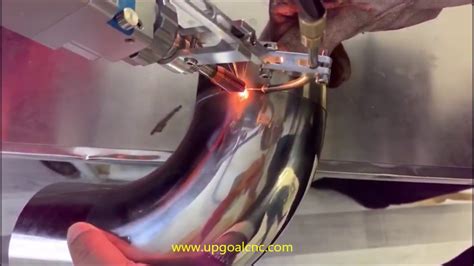 SUS304 Stainless Steel Pipe Welding By Handheld Fiber Laser Welder