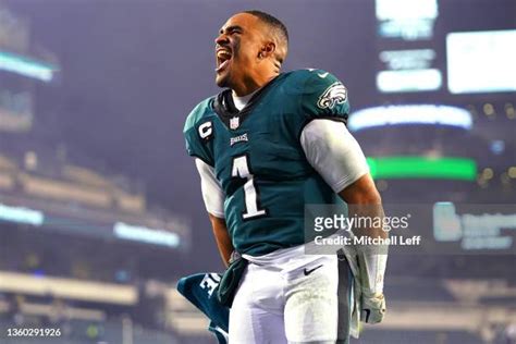 Philadelphia Eagles Jalen Hurts Photos And Premium High Res Pictures