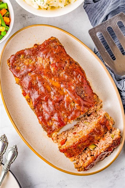 Easy Copycat Cracker Barrel Meatloaf Averie Cooks