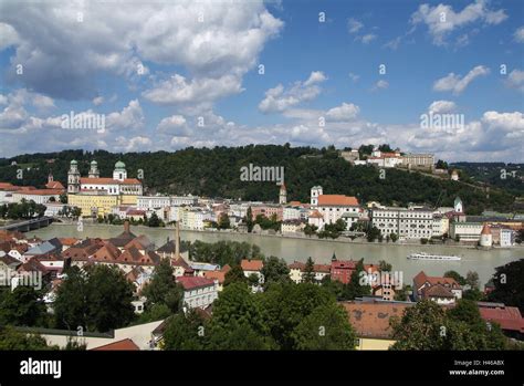 Germany, Bavaria, Passau, Inn, Old Town Stock Photo - Alamy