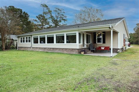 678 Lakeside Dr Moncks Corner Sc 29461 See Est Value Schools And More