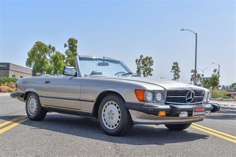 1987 Mercedes Benz 560SL Singleton Classics