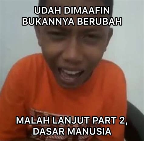 An Image Of A Kid Laughing With The Caption That Says Udah Dimafin