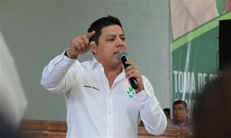 Ricardo Gallardo anunció la construcción de un segundo anillo