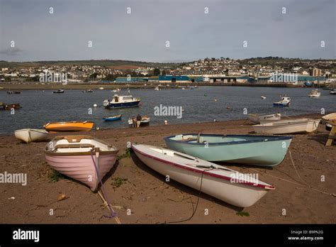 Gb Harbour Hi Res Stock Photography And Images Alamy