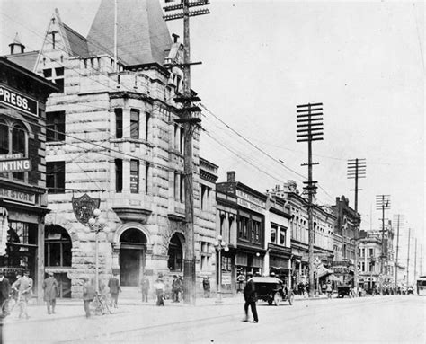 Bank Of Montreal Government Street Victoria British Columbia