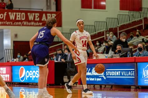 Womens Basketball Terriers Finish Third After Dropping Regular Season