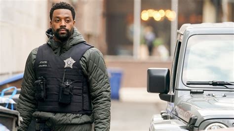 The Surprising Inspiration Behind LaRoyce Hawkins' Chicago PD Character ...