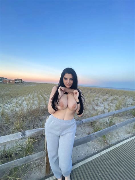 Do You Think Everyone Liked The View Nudes Bigtiddygothgf Nude Pics Org
