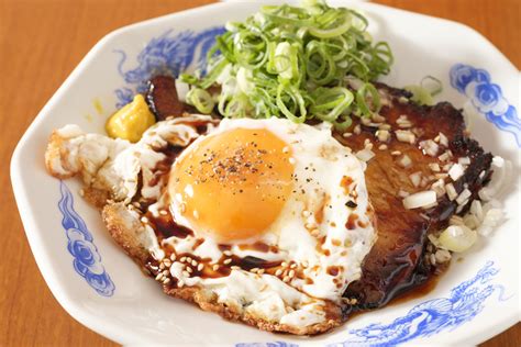 【街中華の名店】パワー系メニューに悶絶。ネオ街中華「萬龍」がお茶の水に爆誕 Getnavi Web ゲットナビ