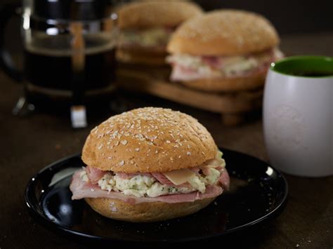 The New Starbucks Breakfast Sandwiches - The Peach Kitchen