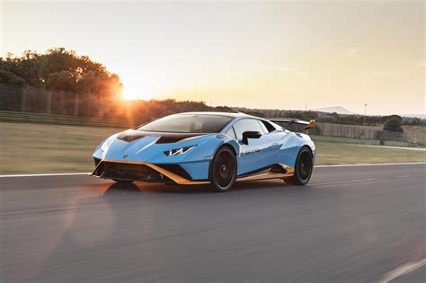 2023 Lamborghini Huracán: Review, Price & Specs - LamboCars