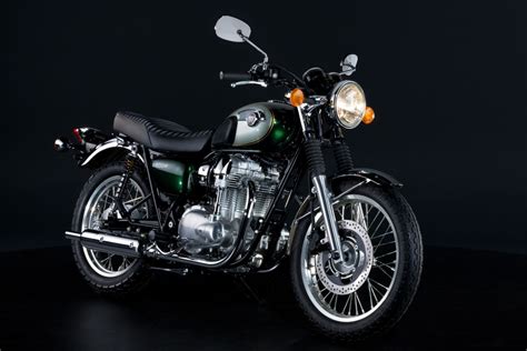 W800 MY 2024 - Kawasaki Deutschland