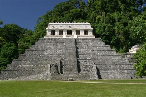 El Templo De Las Inscripciones En Palenque La Pir Mide M S Famosa