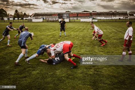 Rugby League Scrum Fotografías E Imágenes De Stock Getty Images