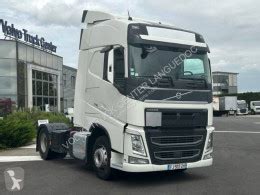 Fiche Technique Tracteur Volvo FH D 13 62 HA Tracteur essieu poussé