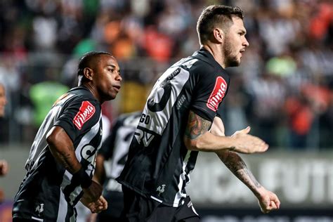 Galo Empata O Fluminense Na Arena Independ Ncia Clube Atl Tico