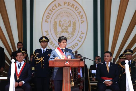 El Jefe De Estado Pedro Castillo Presidi La Ceremonia Por El D A De