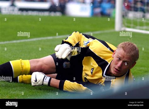 Peter Schmeichel Manchester City Hi Res Stock Photography And Images