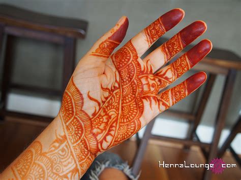 How To Get A Dark Henna Stain In 4 Easy Steps — Henna Lounge