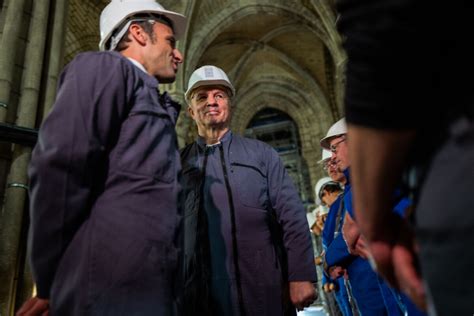 Photo Emmanuel Macron Pr Sident De La Republique Et Le G N Ral Jean