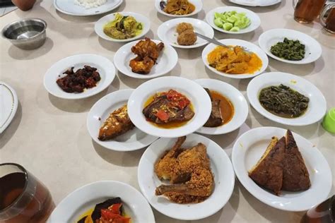 Rekomendasi Warung Nasi Padang Terenak Di Jogja Ulasan Di Google