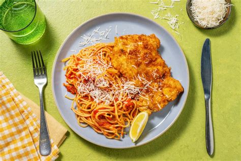 Escalope De Dinde La Milanaise Spaghetti Recette Hellofresh