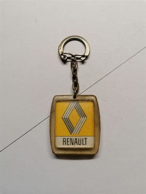 RENAULT obesek za ključe