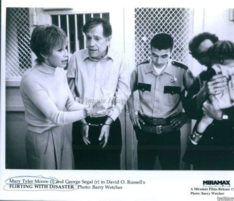 1996 Flirting With Disaster Mary Tyler Moore George Segal Actor Photo 8x10 Ebay