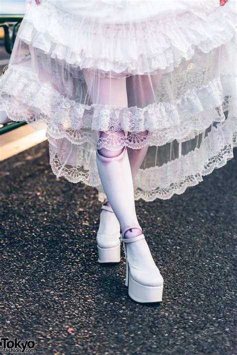 White Lolita Fashion In Harajuku W MR Corset Na H Triple Fortune Dangerous Nude Baby The