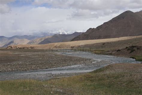 Paisajes De La Montaña De Asia Central De La Federación Rusa De La