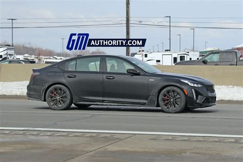 Cadillac Ct5 V Blackwing Looks Slick With Custom Stripes