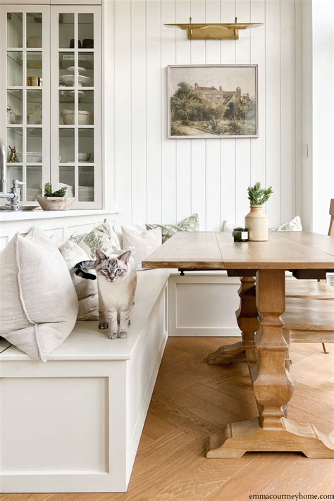 Breakfast Nook With Bench