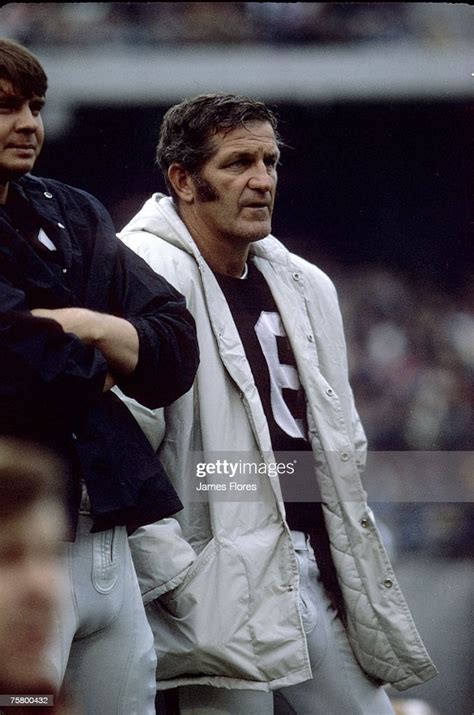 Oakland Raiders Kickerquarterback George Blanda Inducted Into The