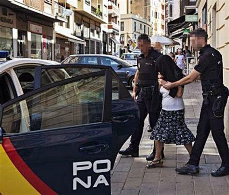 Una Mujer De A Os Mata A Su Marido En Zamora